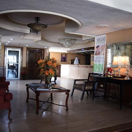 Hotel Virrey Rio Bravo エクステリア 写真